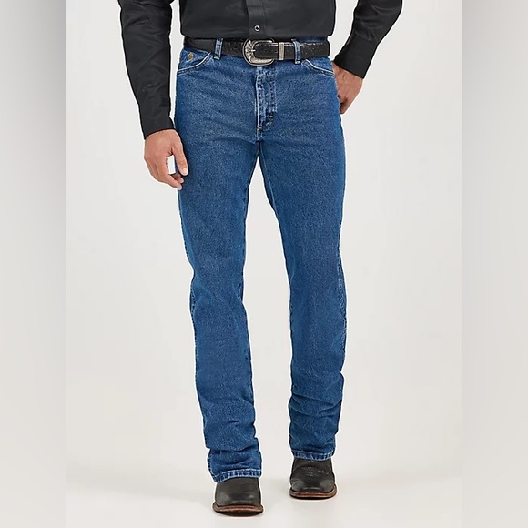 Wrangler “ George Strait“ Cowboy Cut Collection Blue Jeans - Picture 3 of 13